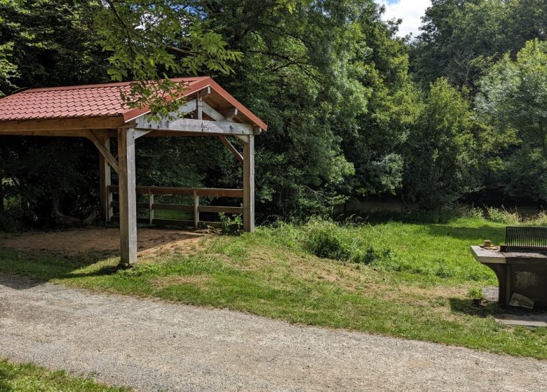 Aire de pique-nique Le Hameau de l’Evre à Montrevault