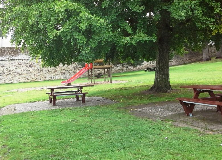 Aire de pique-nique du parc du Prieuré