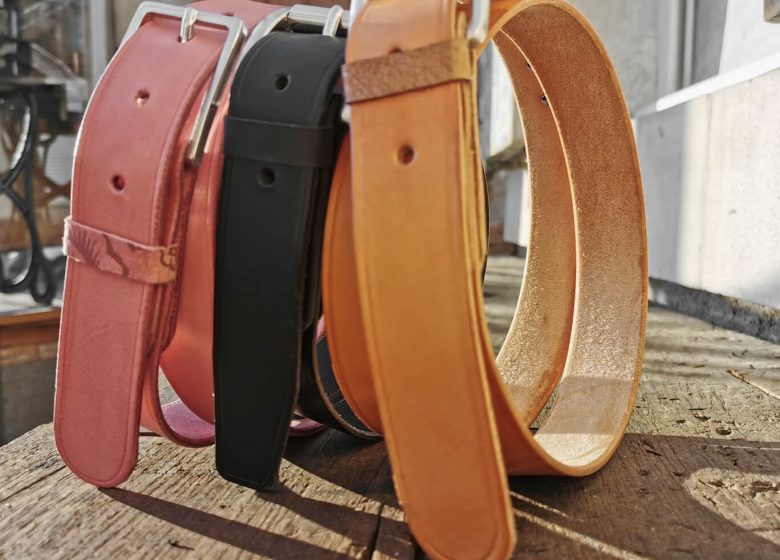 ATELIER MAROLINE : FABRICATION D’UNE CEINTURE ARTISANALE EN CUIR