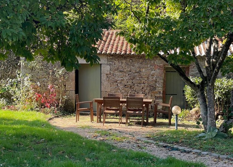 Gîte loup du Château Doré les Tours