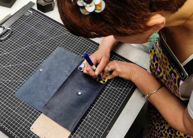 ATELIER CUIR MAROLINE : FABRICATION D’UN SAC ARTISANAL